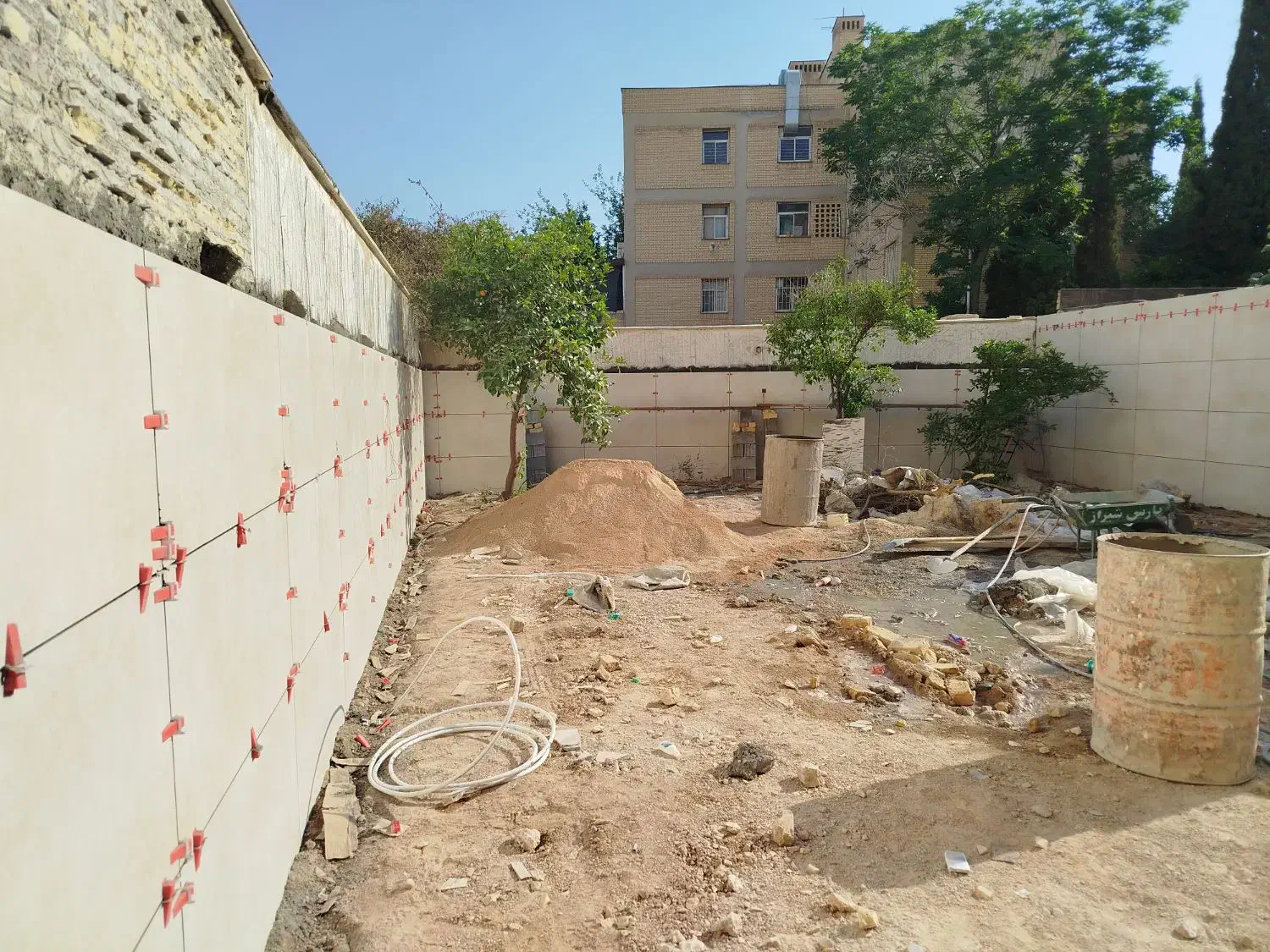 کاشی واسلب .نمای ساختمان|خدمات پیشه و مهارت|شیراز, تندگویان|دیوار