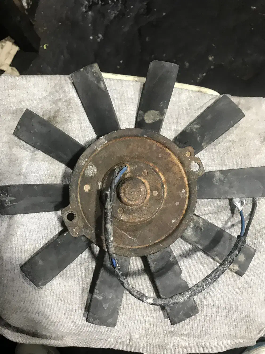 فن هواکش خانگی 12 ولت|پنکه و تصفیهکنندهٔ هوا|فردوسیه, |دیوار