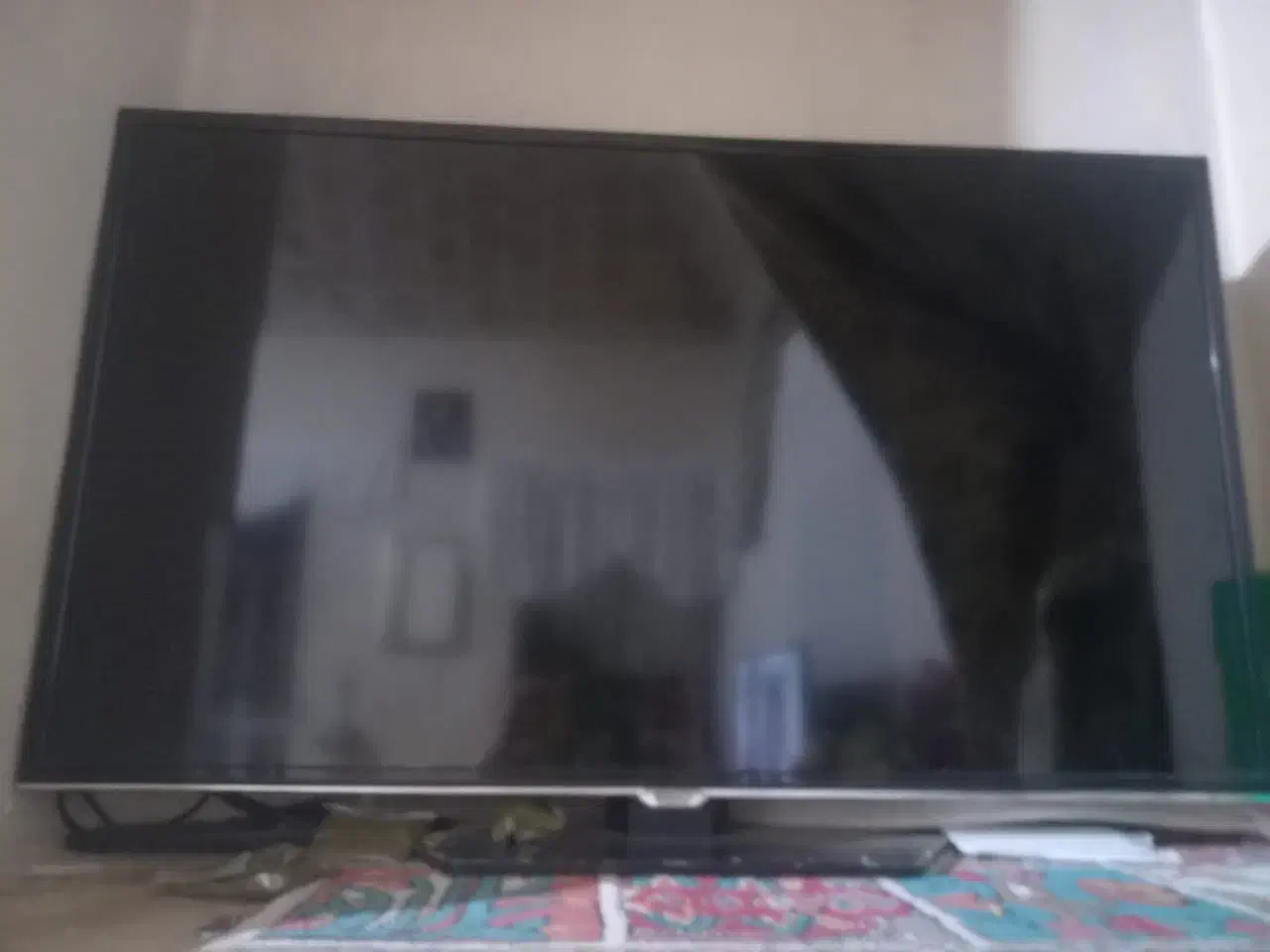 تلویزیون|تلویزیون و پروژکتور|کرمان, |دیوار