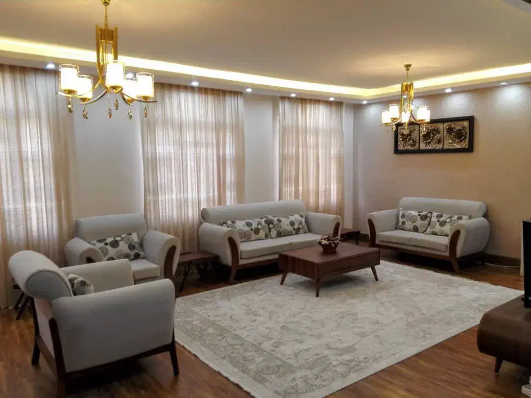 ۶۵متر/۲خواب/میدان پونک همیلامنطقه۲/نما تراورتن