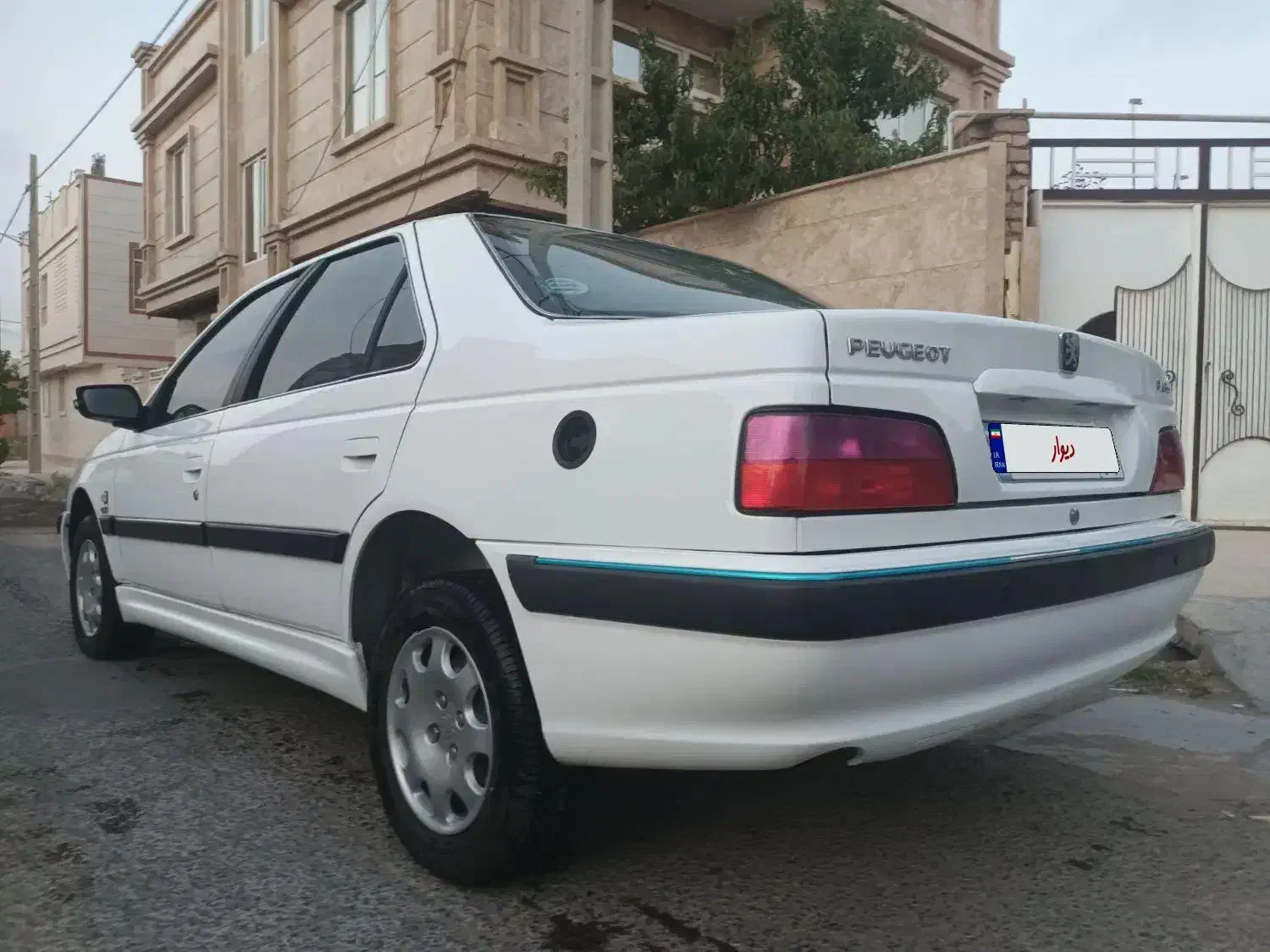 پژو پارس دوگانه کارخانه استثنایی|خودرو سواری و وانت|قوچان, |دیوار