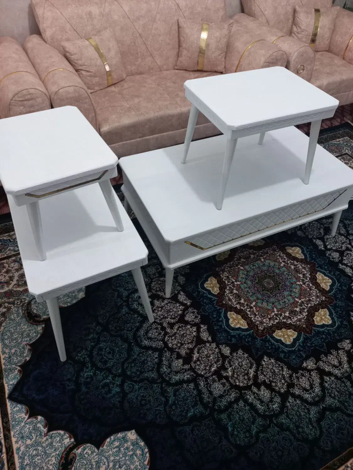 میز عسلی در حد نوع|مبلمان خانگی و میز عسلی|رباط‌کریم, شترخوار|دیوار