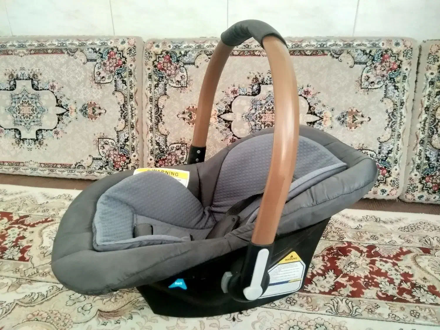 لوازم بچه|اسباب و اثاث بچه|بیجار, |دیوار