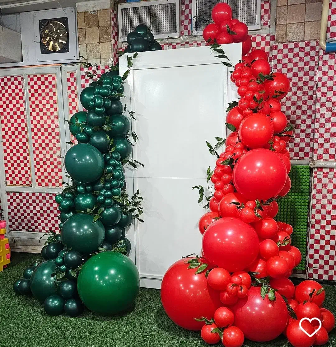 اجرای بادکنک آرایی در شیراز (تنوع مدل)|خدمات پذیرایی، مراسم|شیراز, قالیشویی|دیوار