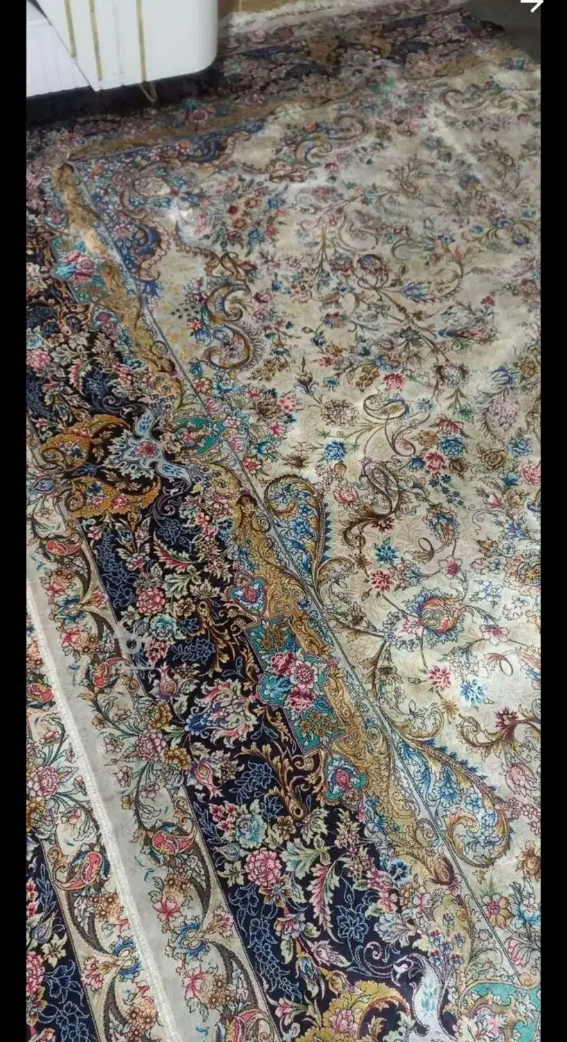 ۳عددفرش ۹متری ابریشمی ۱۲۰۰شانه با تراکم ۳۶۰۰|فرش|گرگان, |دیوار