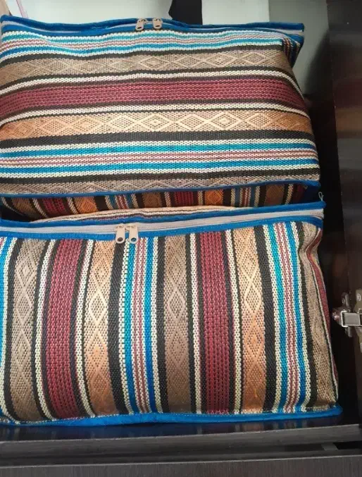 بقچه های جاجیمی|رختخواب، بالش، پتو|تبریز, |دیوار