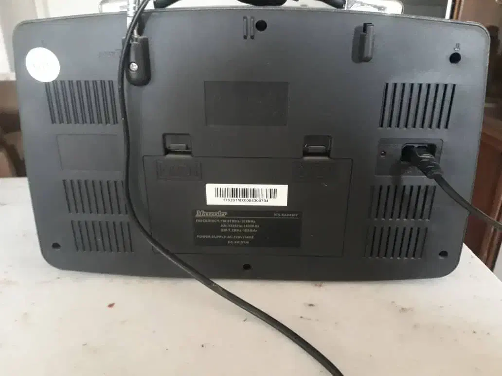 رادیو اسپیکر سنتی بلوتوثی طرح قدیمی چوبی در حد نو|سیستم صوتی خانگی|مشهد, آبکوه|دیوار