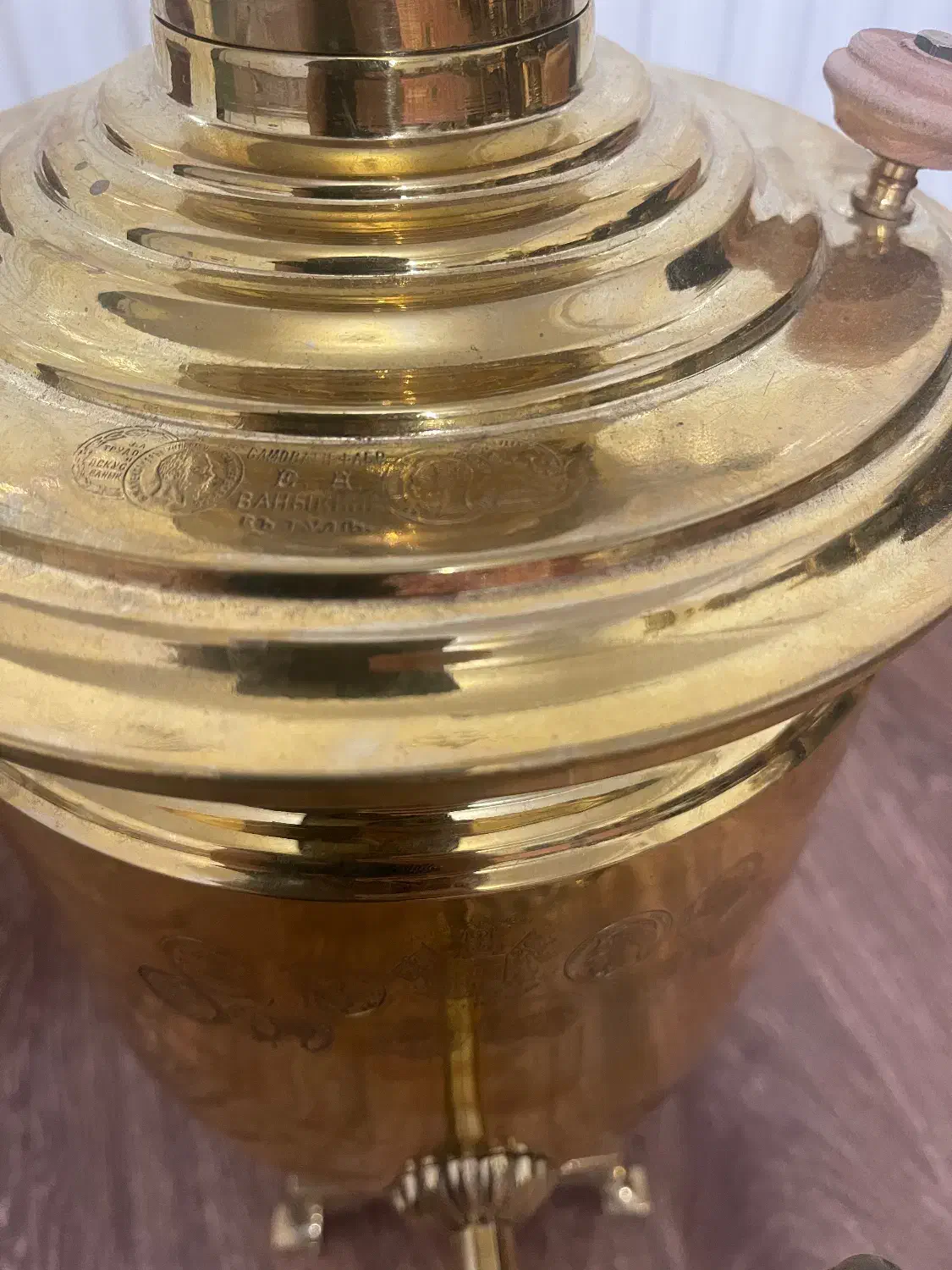 سماور قدیمی|کلکسیون اشیاء عتیقه|مرند, |دیوار