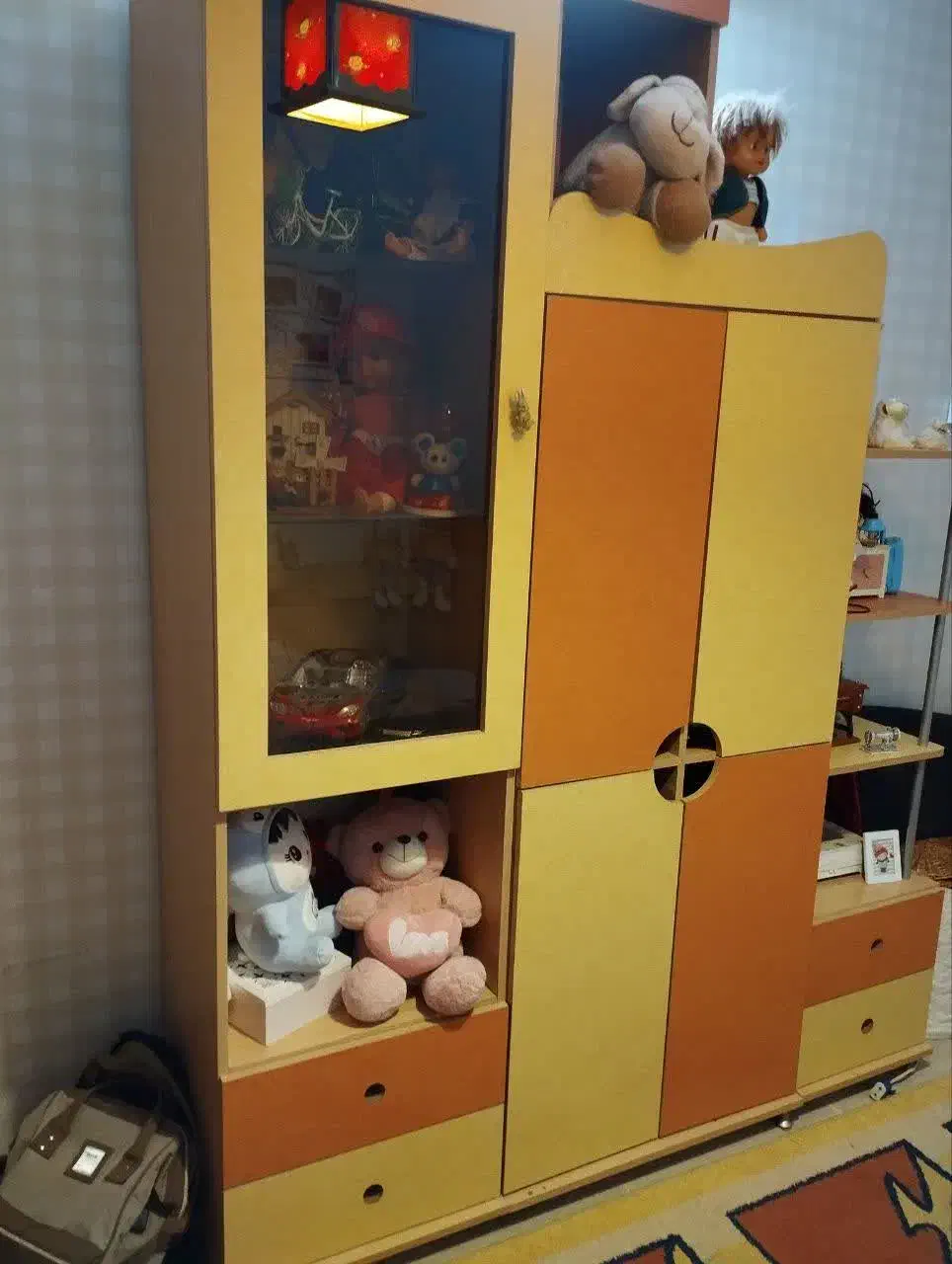 کمد لباس ،میز ارایش اینه،شلف ویترین نوجوان و نوزاد|جاکفشی، کمد، دراور|قم, انسجام|دیوار