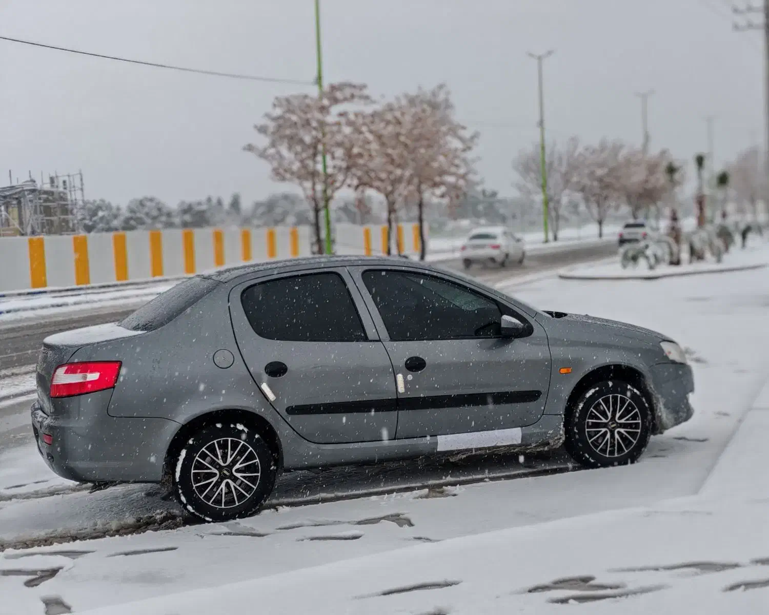 رانا tu5 مدل 1395 شاسی سالم بدون رنگ|خودرو سواری و وانت|شاهین‌شهر, شهرک پردیس|دیوار