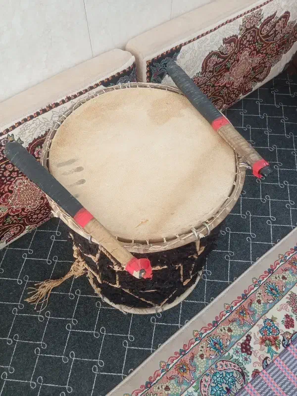 دمام فلزی|سازهای سنتی|قم, شاه ابراهیم|دیوار