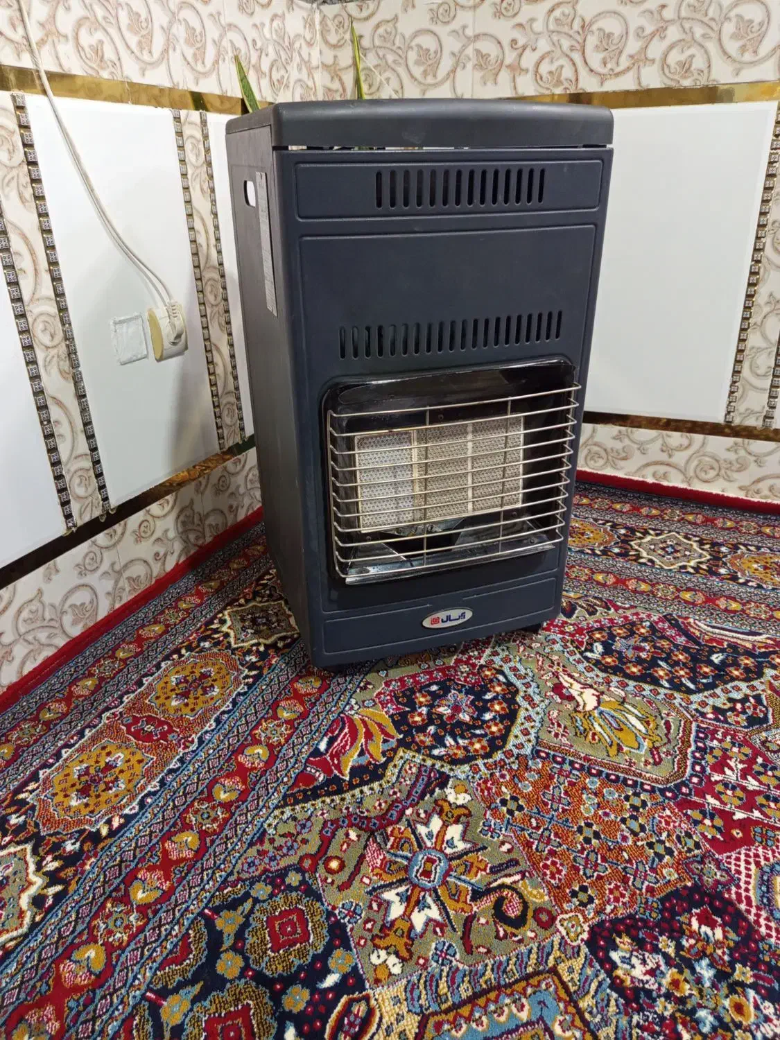 چراغ سولان فروشی|بخاری، هیتر، شومینه|جزنیک, |دیوار