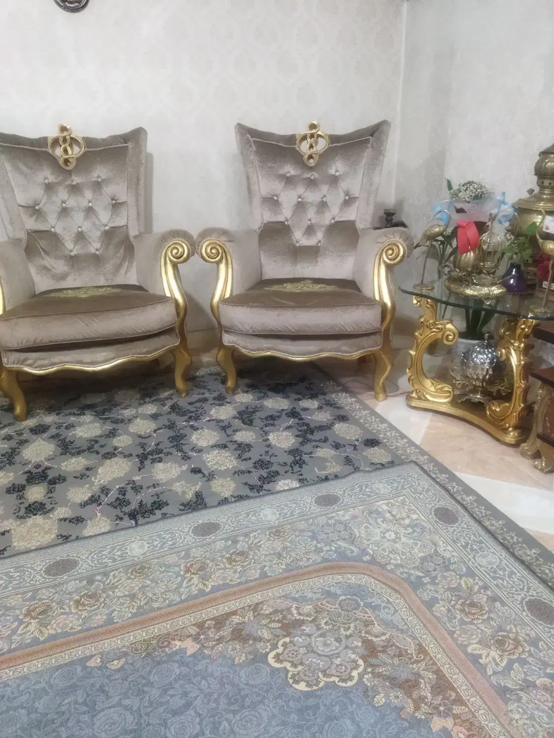 مبل سلطنتی استندجاگلدونی و سبزی خرد کن|مبلمان خانگی و میز عسلی|قرچک, مهدیه|دیوار