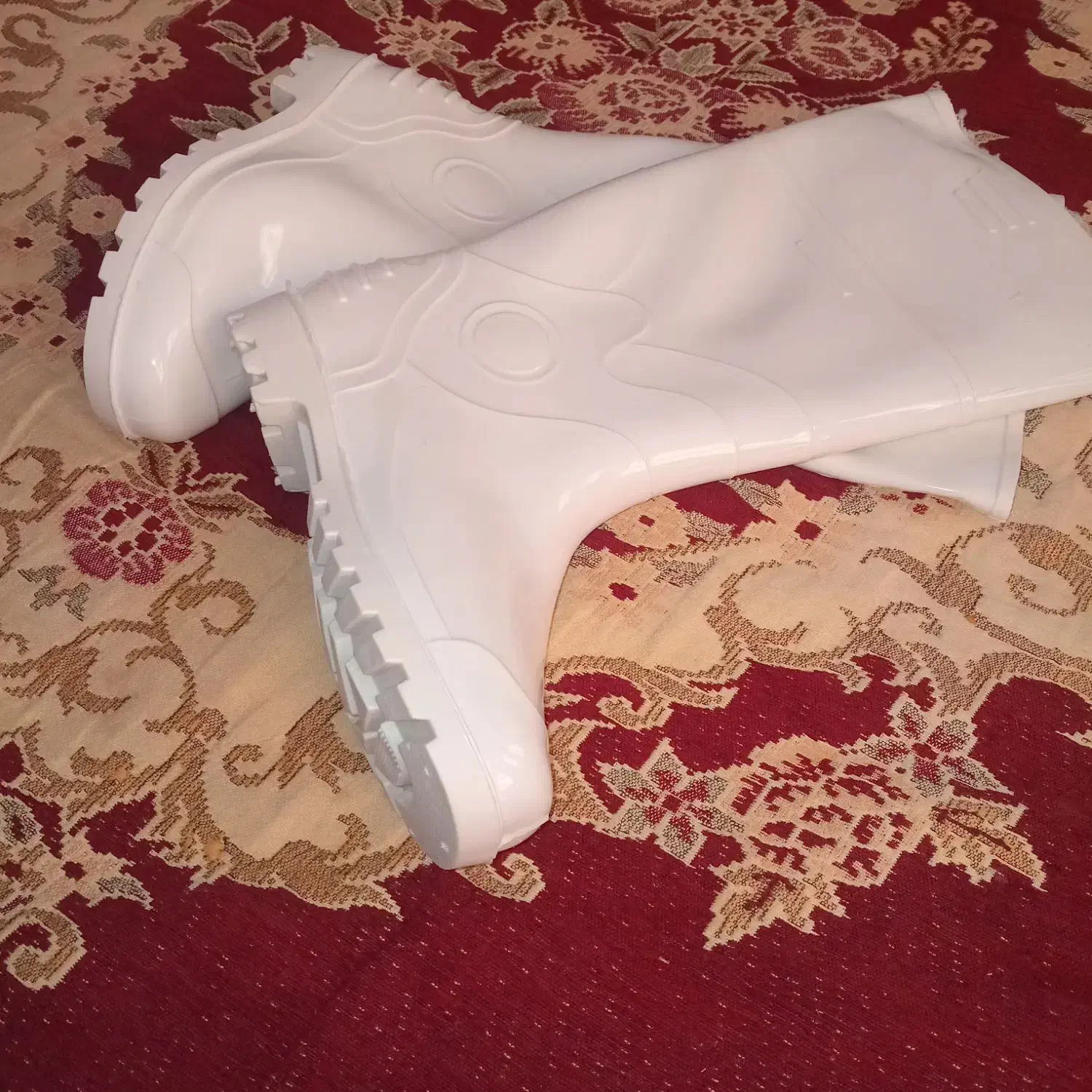 چکمه شیما سفید|کیف، کفش، کمربند|بشاریات, |دیوار