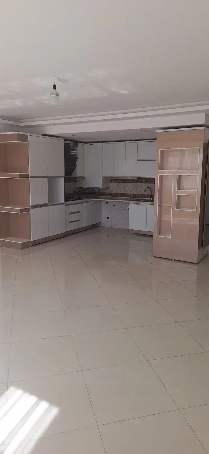 اپارتمان 3 خواب تک واحدی|فروش آپارتمان|شیراز, لاله|دیوار