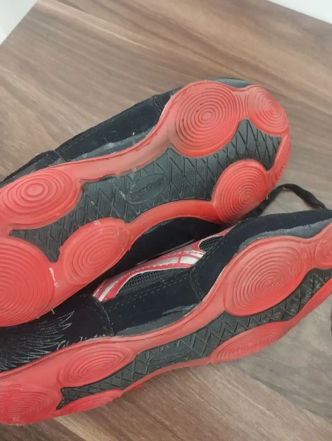 کفش مناسب کشتی و بوکس نو نو|تجهیزات ورزشی|قائن, |دیوار