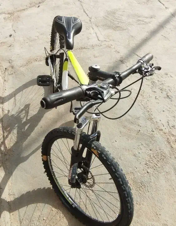 دوچرخه 26مدل ویوا|دوچرخه، اسکیت، اسکوتر|درمیان, |دیوار