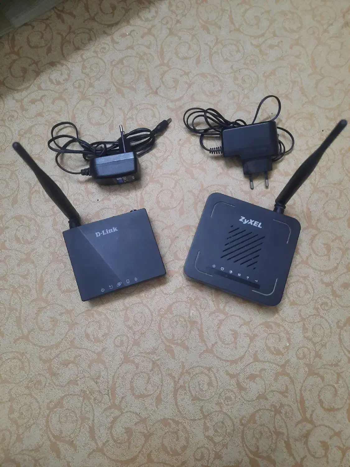 مودم در حد نو ، دو عدد|مودم و تجهیزات شبکه|مشهد, جاهد شهر|دیوار