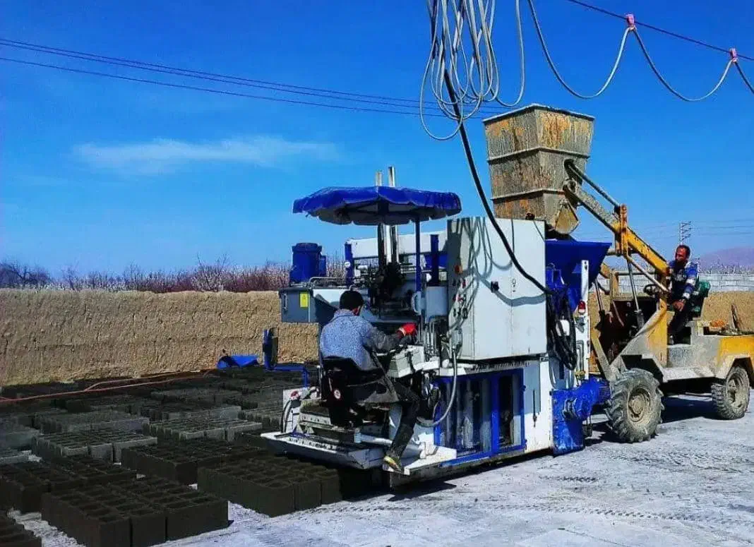 دستگاه بلوک زنی،تمام اتوماتیک، طرح زنیت آلمان|ماشینآلات صنعتی|شاهینشهر, بنیاد ازدواج|دیوار