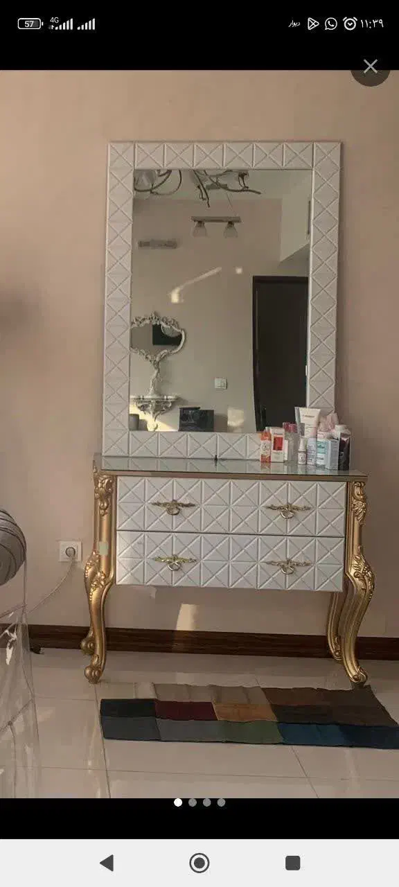 ایینه و کنسول میز ارایش|بوفه، ویترین، کنسول|اصفهان, لاله|دیوار