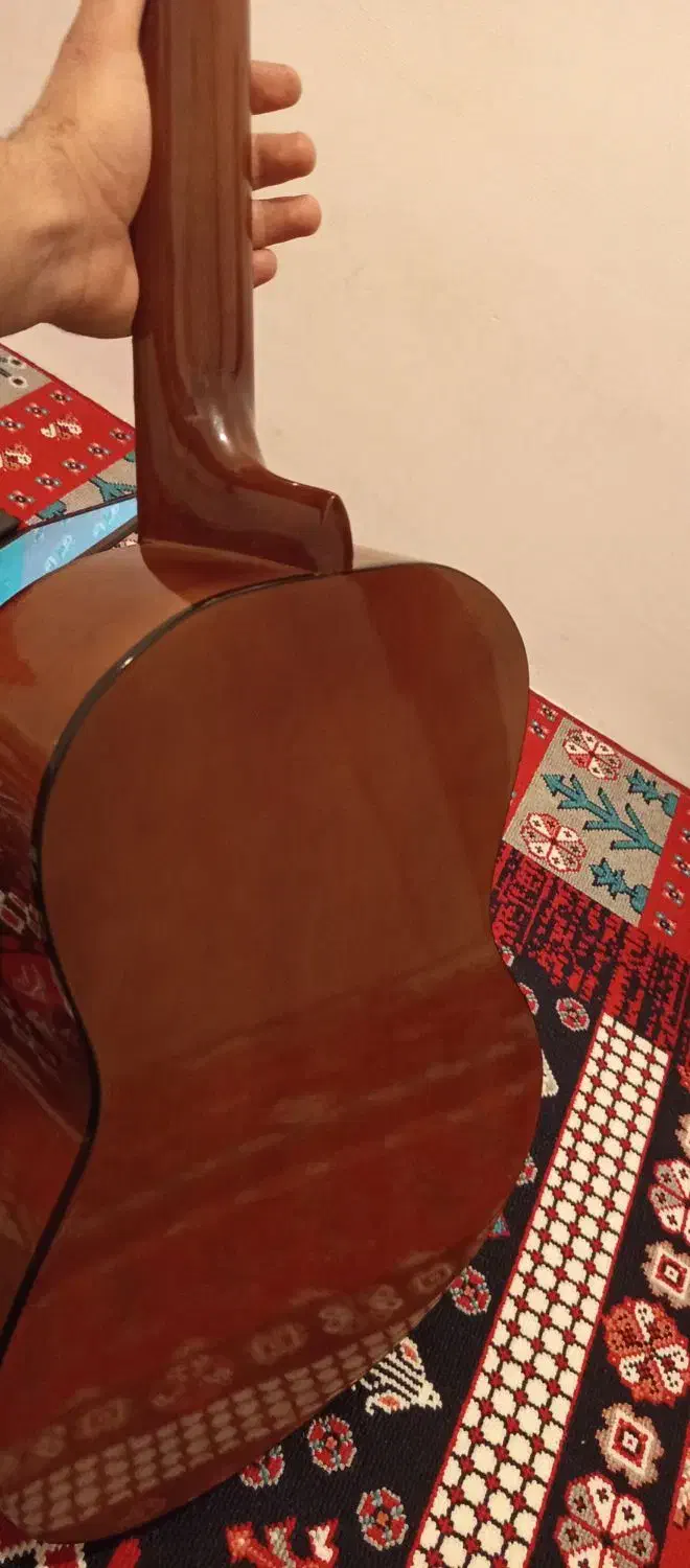 گیتار یاماها c40|گیتار، بیس، امپلیفایر|دماوند, گیلاوند|دیوار