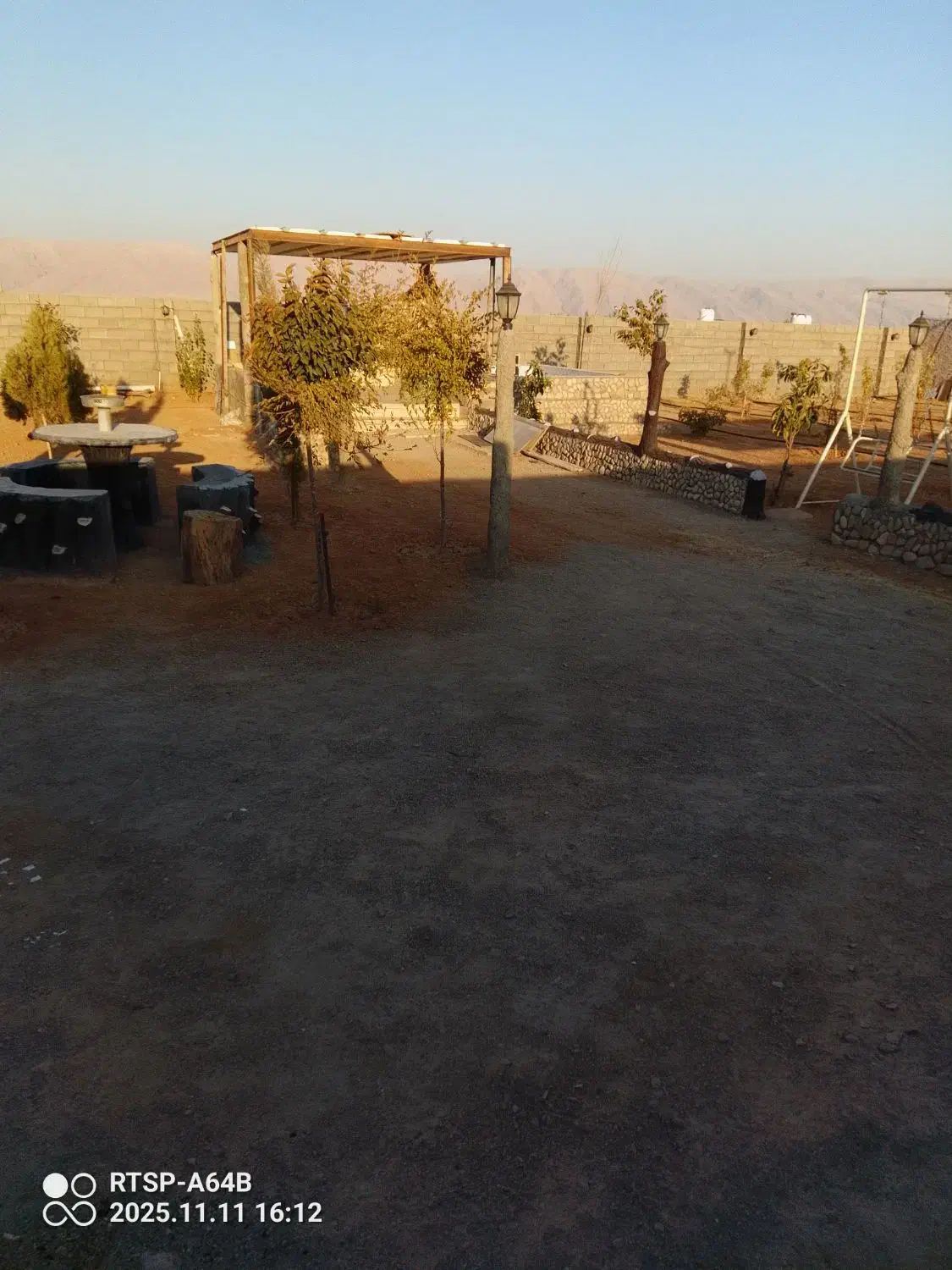 باغ شهر|فروش خانه و ویلا|سیاخ دارنگون, |دیوار