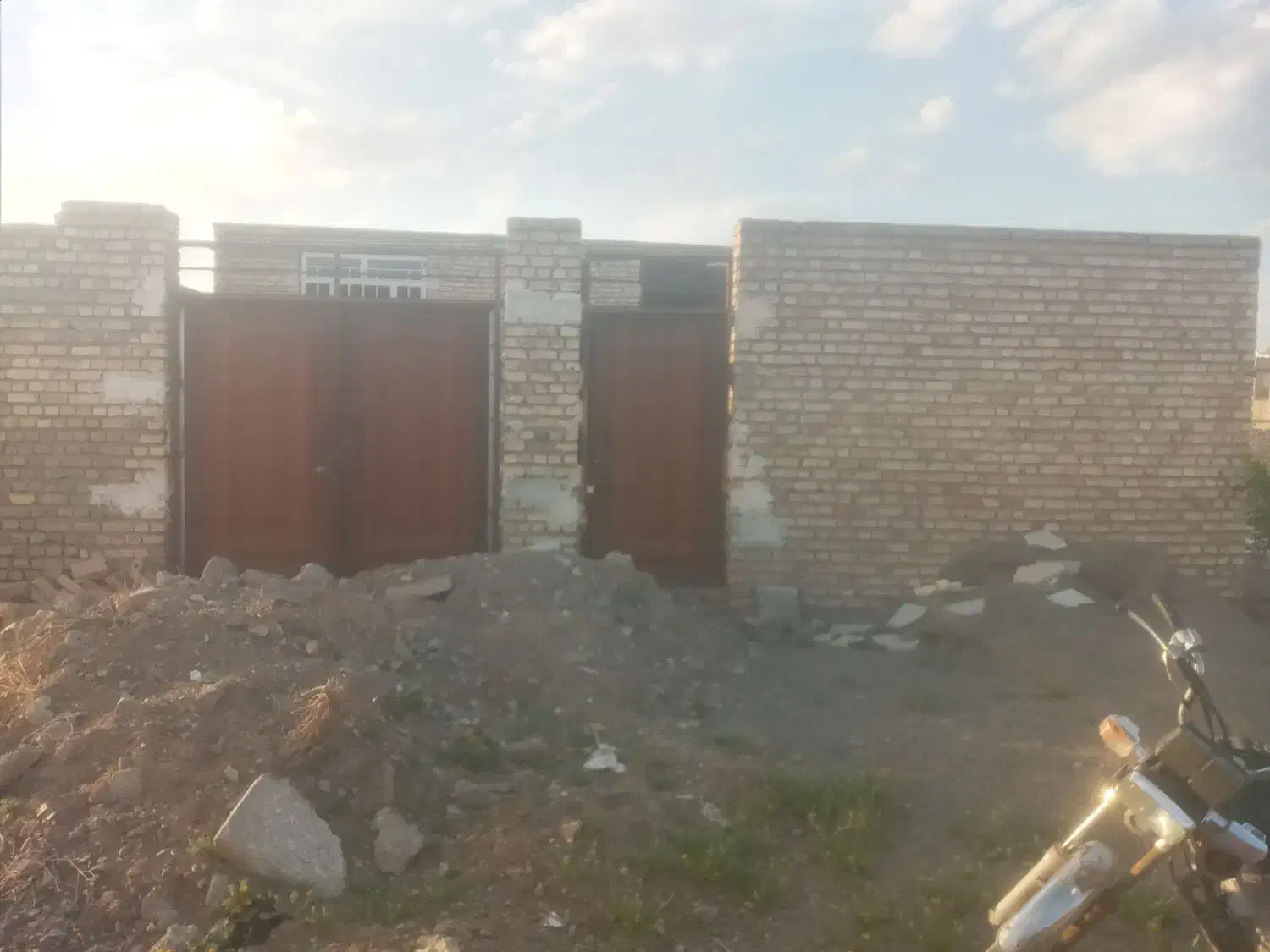 ملک نیمساز شهرک بلوارانقلاب۲۲۰مترسنددار|فروش خانه و ویلا|تربتحیدریه, شهرک ولیعصر|دیوار