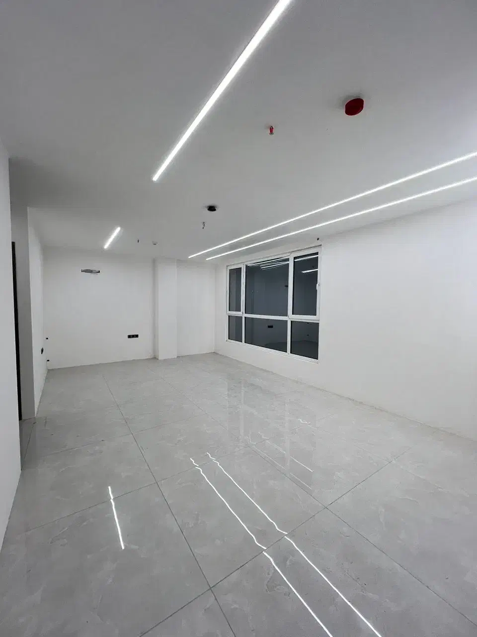 آپارتمان 100متری/یه واحد فقط موجود/مرکز شهر|فروش آپارتمان|ورامین, ورامین|دیوار