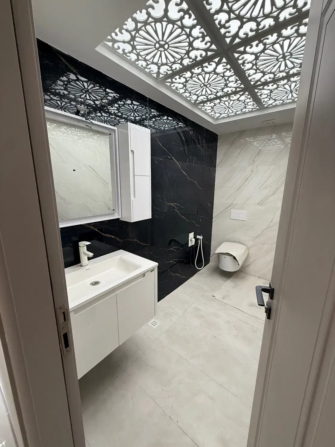 ۲۳۰متری/تاپ لوکیشن مدرس/۴ خواب|فروش آپارتمان|بیرجند, |دیوار