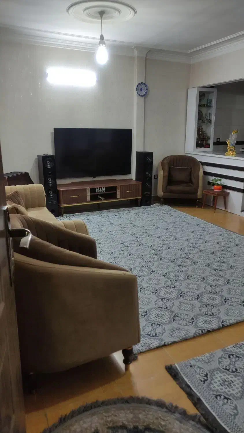 ساختمان درسه طبقه|فروش آپارتمان|نسیم‌شهر, |دیوار