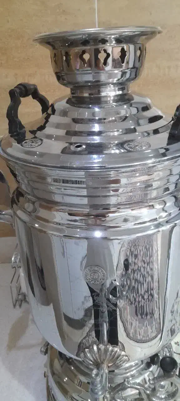 سماور بزرگ|سماور، چای‌ساز، قهوه‌ساز|نهاوند, |دیوار