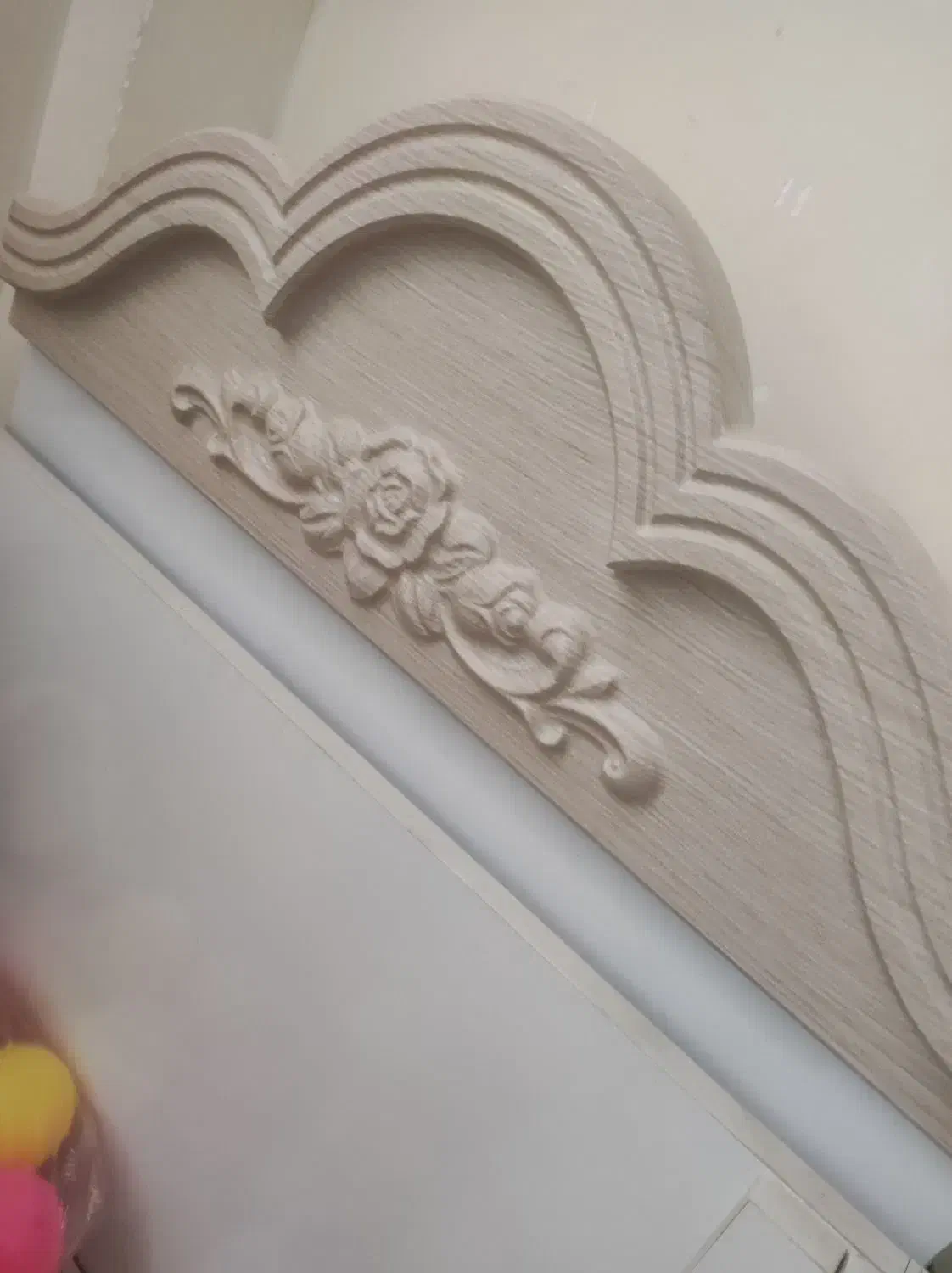 تخت گهواره درحد نو با تشک تختش|تخت و صندلی بچه|رضویه, |دیوار