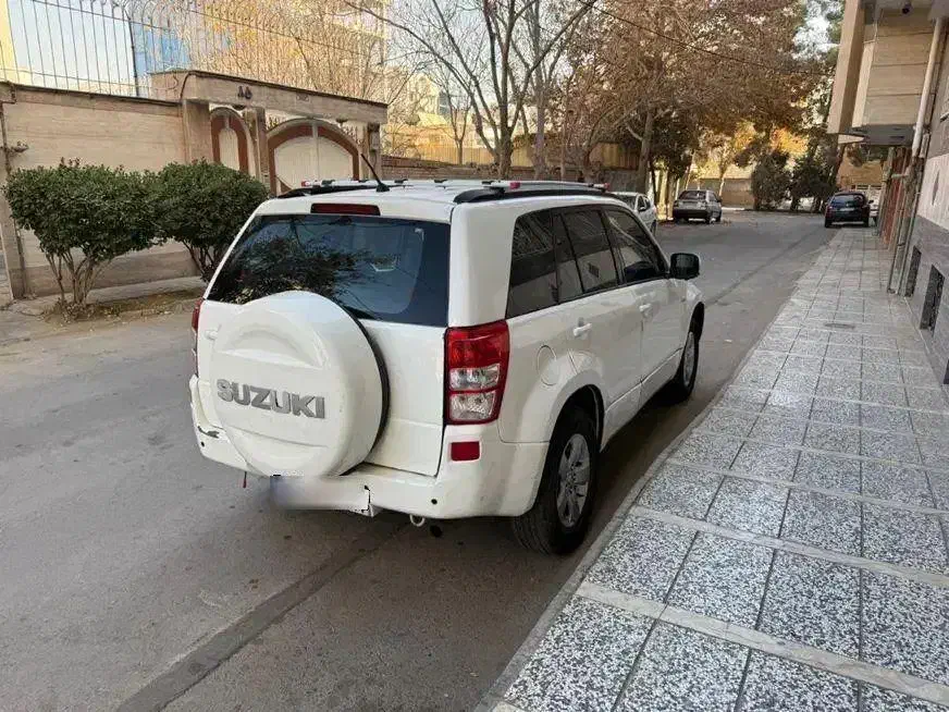 سوزوکی گرند ویتارا ۲۴۰۰ اتومات فول|خودرو سواری و وانت|مشهد, احمدآباد|دیوار
