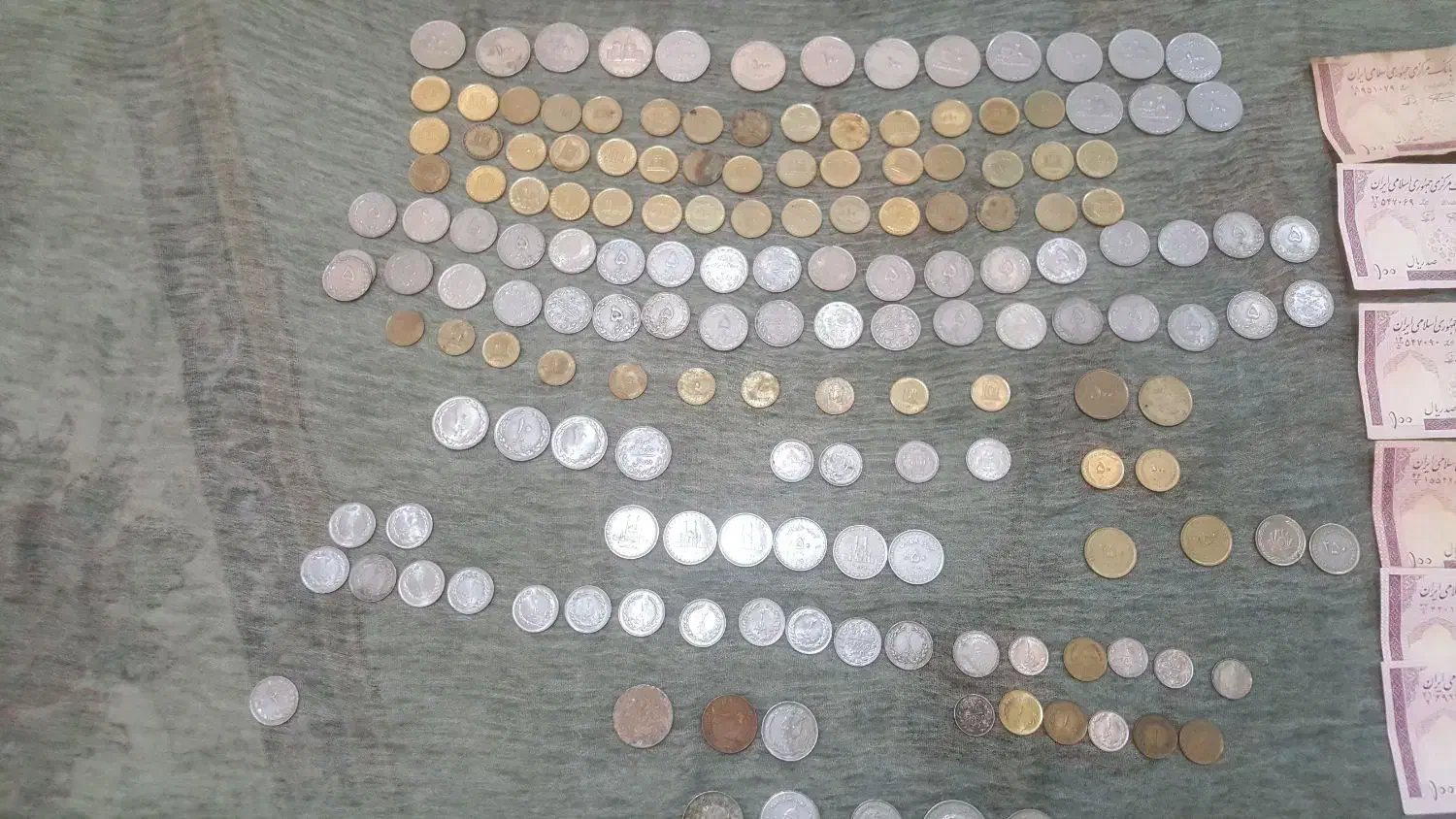 اسکناس و سکه قدیمی|کلکسیون سکه، تمبر، اسکناس|دزفول, |دیوار