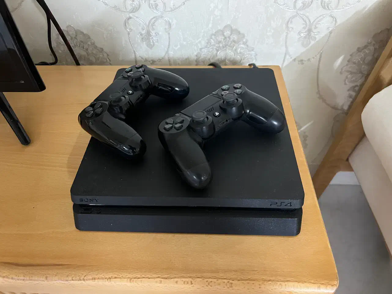 Ps4 اسلیم ۱ ترا کپی خور|کنسول، بازی ویدئویی و آنلاین|شاهرود, |دیوار