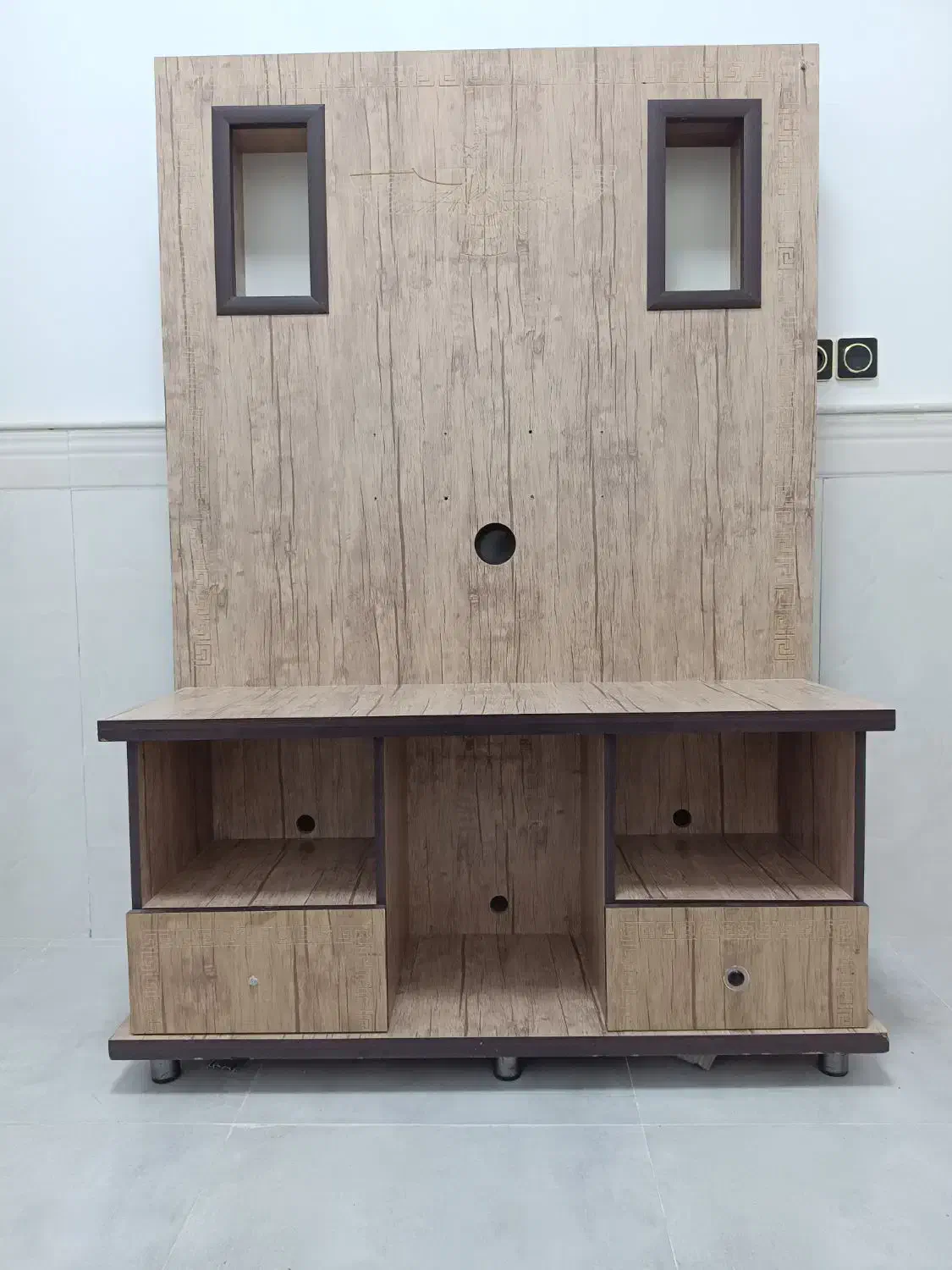 میز تلویزیون کار کرده|میز تلویزیون|قم, ولیعصر|دیوار