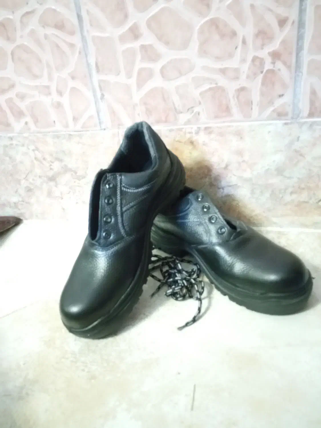 کفش کار لباس|کیف، کفش، کمربند|ساوه, |دیوار