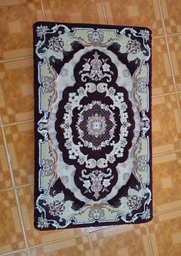 پشتی خانگی|پشتی|ایلام, |دیوار