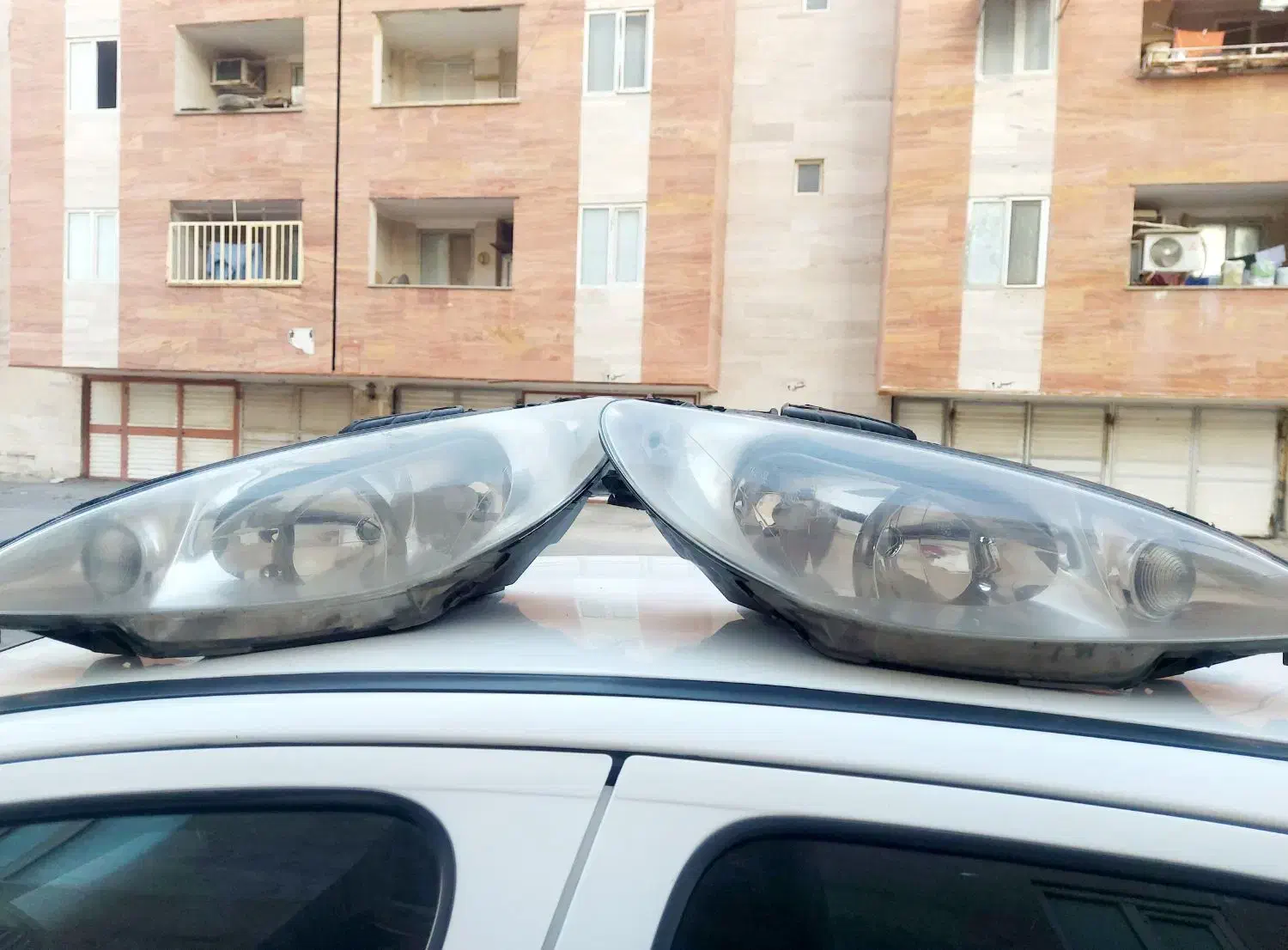 چراغ ماشین|قطعات یدکی و لوازم جانبی|بندر ماهشهر, |دیوار