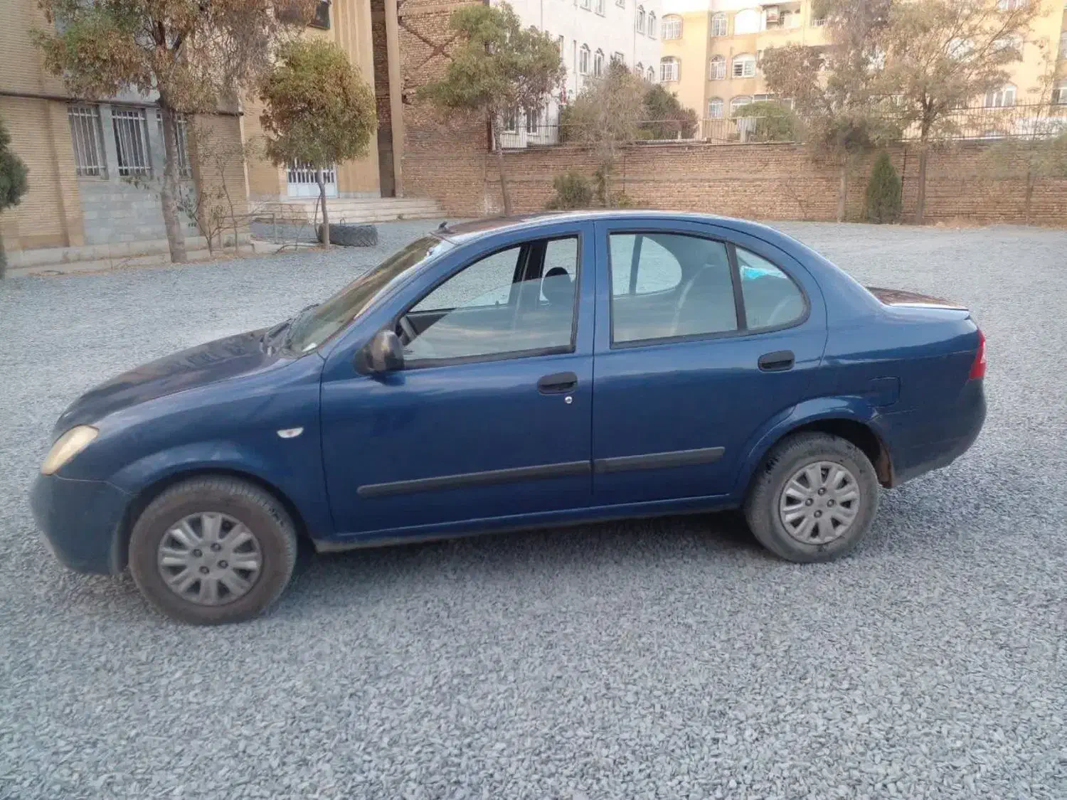 تیبا صندوق دار|خودرو سواری و وانت|اراک, |دیوار