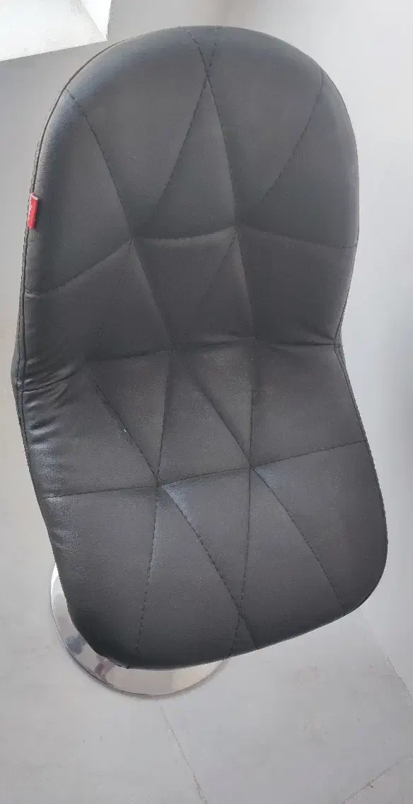 سه عدد صندلی اپن پایه استیل تمیز و سالم|صندلی و نیمکت|بوشهر, |دیوار