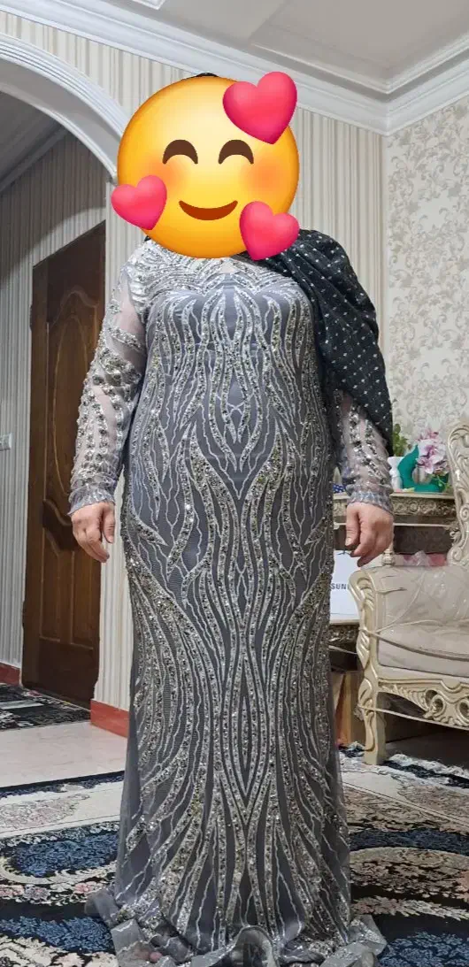 مجلسی|لباس|رشت, ولکس|دیوار