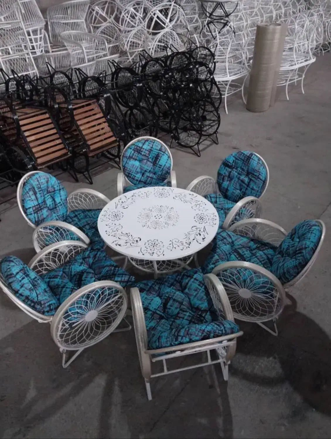 پخش انواع صندلی باغی و ویلایی|مبلمان خانگی و میز عسلی|سیرجان, |دیوار