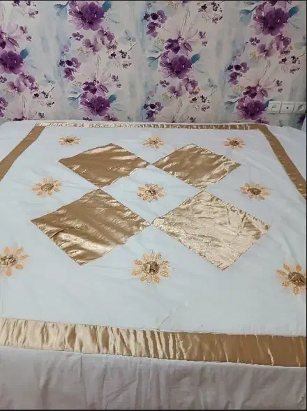 لحاف تخت|رختخواب، بالش، پتو|لیسار, |دیوار