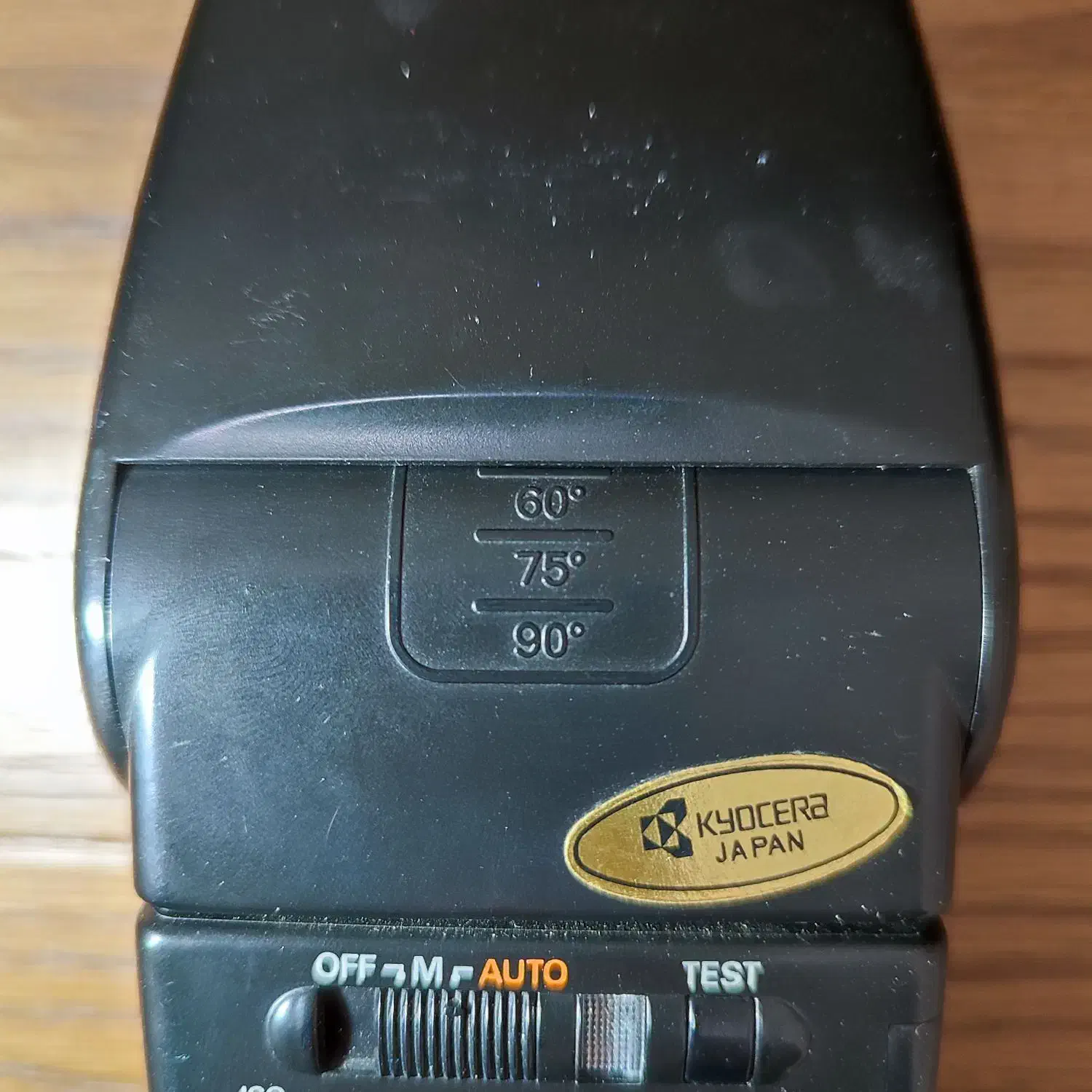 فلاش دوربین آنالوگ Yashica مدل CS-240 AUTO|دوربین عکاسی و فیلم‌برداری|تهران, هفت چنار|دیوار