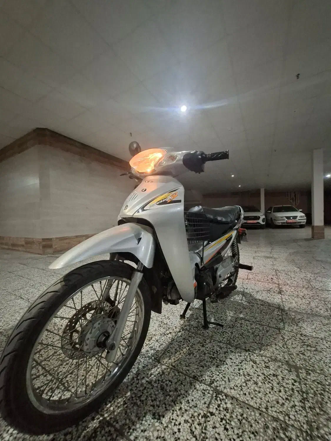 طرح ویو|موتورسیکلت|مشهد, شاهد (شهرک غرب)|دیوار