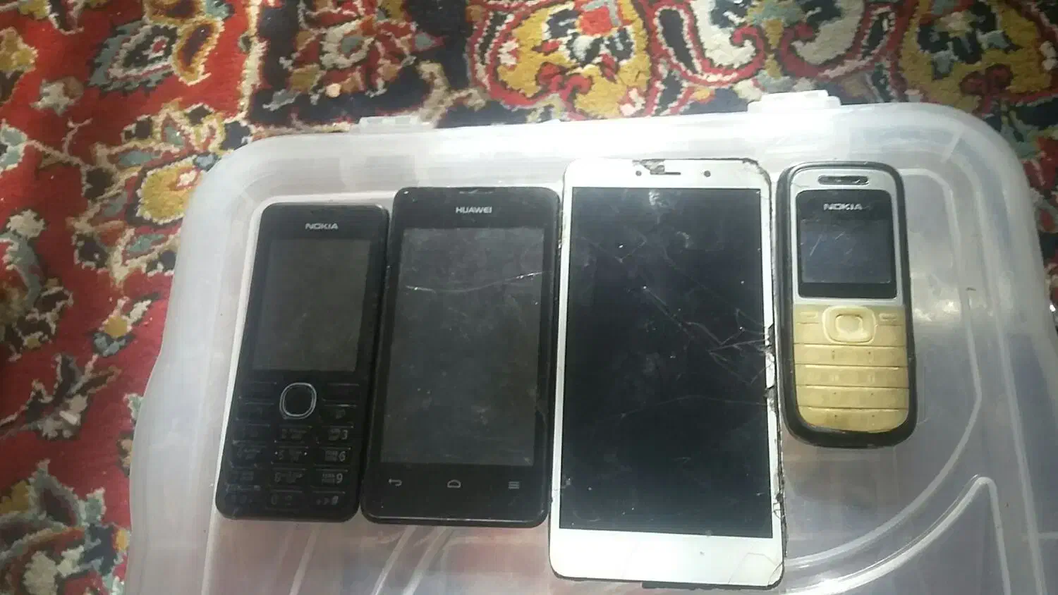 گوشی کلیدی لمسی|موبایل|مشهد, مشکینی (شهرک غرب)|دیوار