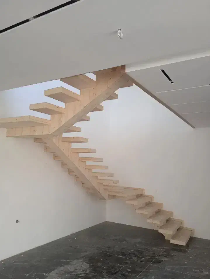 کتابخانه جاکفشی|کتابخانه، شلف، قفسههای دیواری|اسدآباد, |دیوار