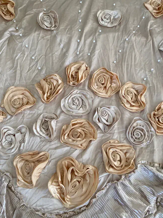 سرویس کامل رو تختی گل برجسته ساتن|سرویس روتختی|اراک, |دیوار