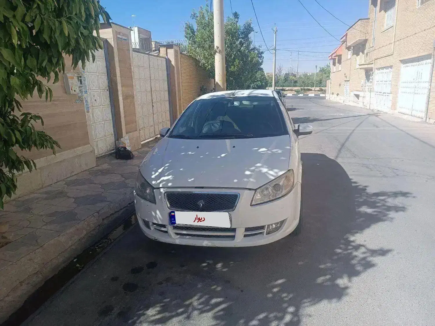 رانامدل 93|خودرو سواری و وانت|شیراز, شهرک گلستان|دیوار